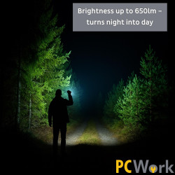 Linterna LED PCW12H recargable híbrida con zoom de 650 lm y resistente