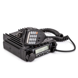 Dynascan M-6D-U Transmissor móvel UHF